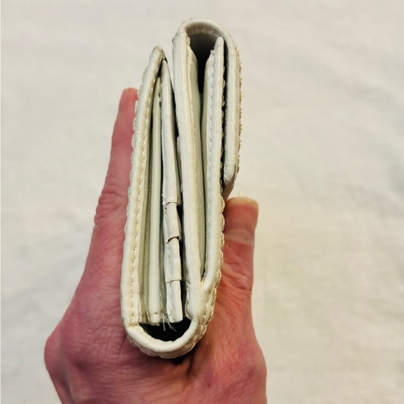 Coach Buttery Soft Leather Turn Lock Wallet EUC - Picture 9 of 15